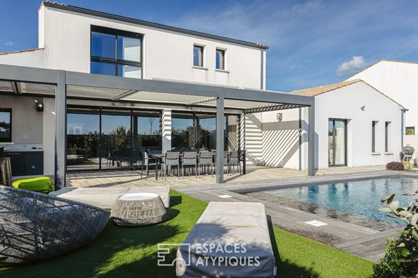 Contemporaine aux prestations haut de gamme