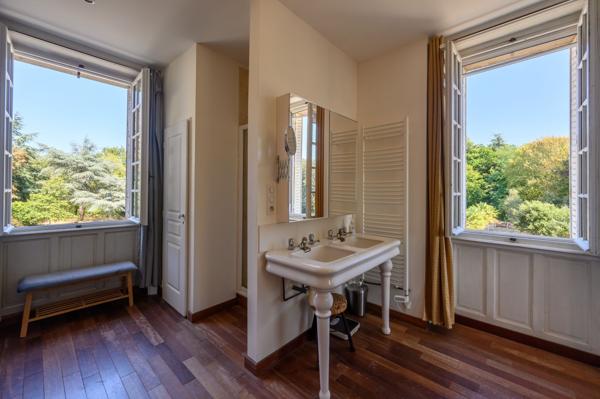 Vente Manoir Quimper 15 Pièces 425 m²