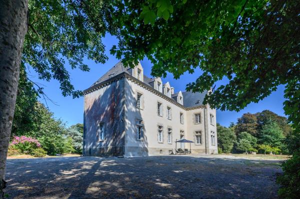 Vente Manoir Quimper 15 Pièces 425 m²