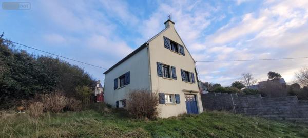 Maison à vendre à Crozon dans le Finistère (29160), ref : 3235