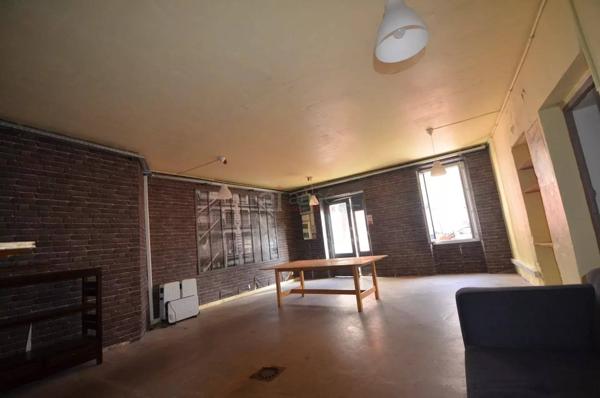 Local commercial 3 pièces à Ambérieu-en-Bugey, 73 m²