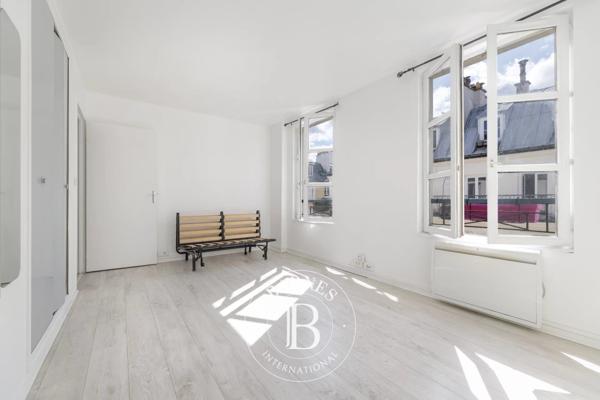 Paris 17ème, Appartement  22 m² à vendre