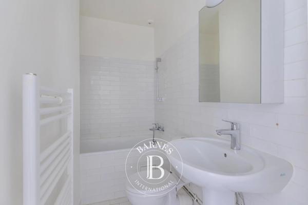Paris 17ème, Appartement  22 m² à vendre