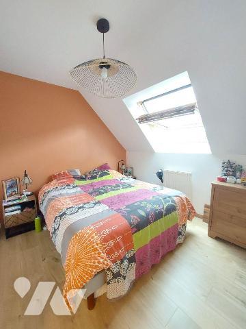 A VENDRE - SAINT-GREGOIRE (35) Une maison mitoyenne dans un lotissement se composant au rez-de-...