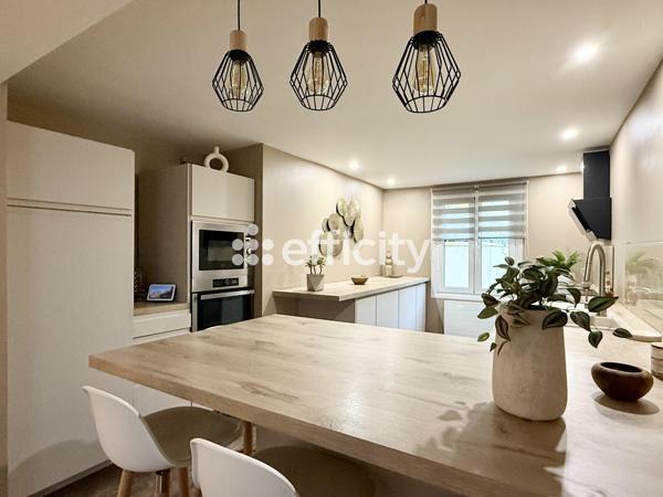 Maison 6 pièces - 140 m²