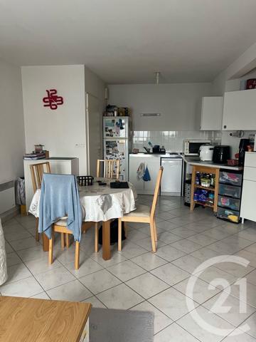 Appartement F2 à vendre  2 pièces - 54 m2 ST QUENTIN - 02