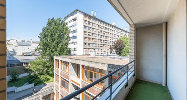À vendre Appartement 3 pièces 61.78 m² - Paris 75020