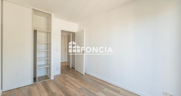 À vendre Appartement 3 pièces 61.78 m² - Paris 75020