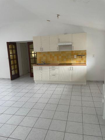 Appartement F3 - LE POUJOL SUR ORB - 75,20 m2