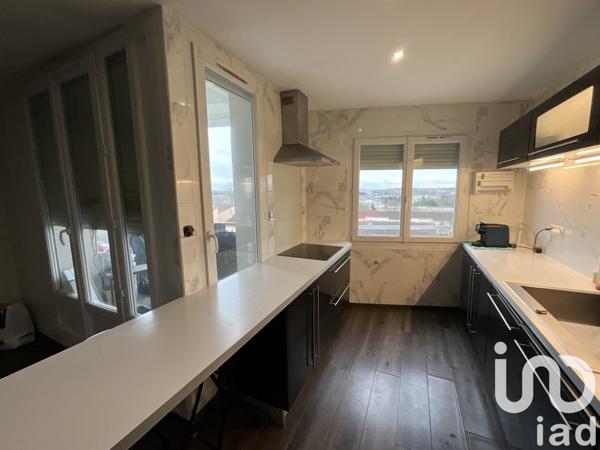 Appartement 3 pièces de 65 m² à Torcy (77200)