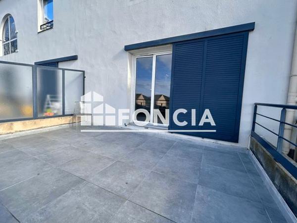 Location Studio 31.87 m² - LA DERIVE Hyeres 83400