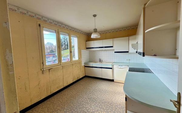 Maison à vendre    5 pièces • 115 m2 Le Vigen