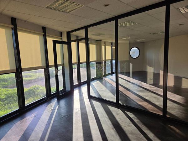 AYTRE Local d'activité, entrepôt, bureaux