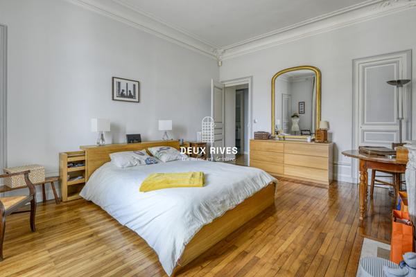 Appartement de Prestige avec vue sur Erdre , jardin et garage double