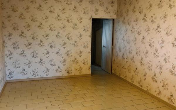 Maison à vendre    7 pièces •  Lapalud