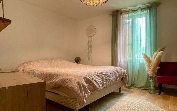 Maison à vendre    7 pièces •  Lapalud