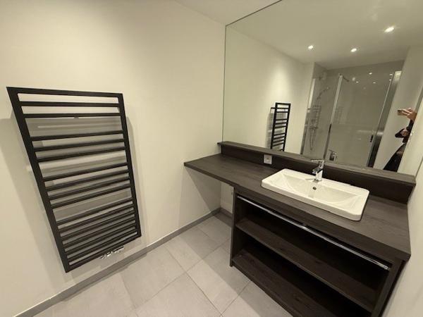 Appartement T2 à louer - 53 m² (réf : 551119)