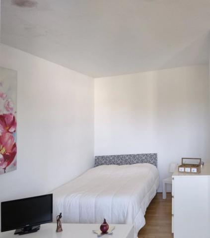 A LOUER - TOULOUSE Minimes- Studio meublé d'une surface de 31.20 m² avec balcon , une place de parking  aérienne et une cave - G316-JG
