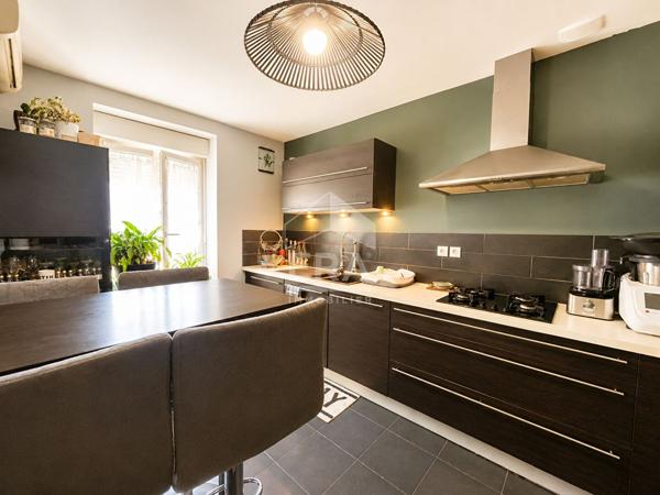 Maison Amberieu En Bugey 4 pièce(s) 101.70 m2