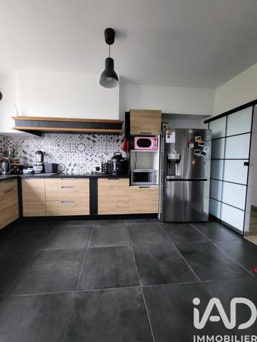 Appartement à vendre 4 pièces 84 m² Creutzwald