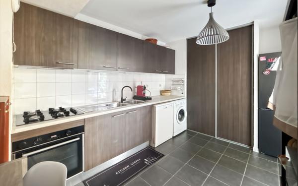 Maison à vendre    5 pièces • 111,42 m2 Blagnac