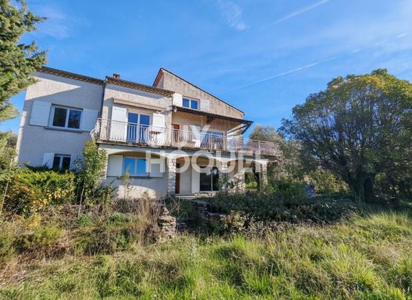 Maison 185 m² - Terrain 588 m² - 5 chambres - 2 garages