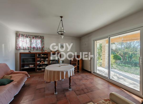 Maison 185 m² - Terrain 588 m² - 5 chambres - 2 garages