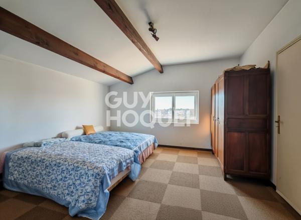 Maison 185 m² - Terrain 588 m² - 5 chambres - 2 garages