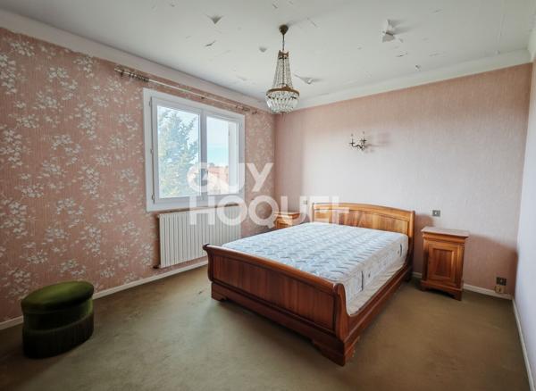 Maison 185 m² - Terrain 588 m² - 5 chambres - 2 garages