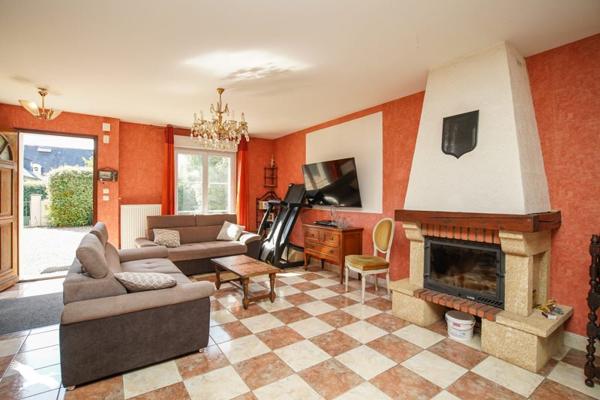 Maison à vendre 389 610 € La Riche 5 p 130 m² DPE C