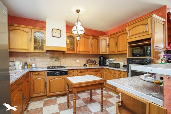 Maison à vendre 389 610 € La Riche 5 p 130 m² DPE C
