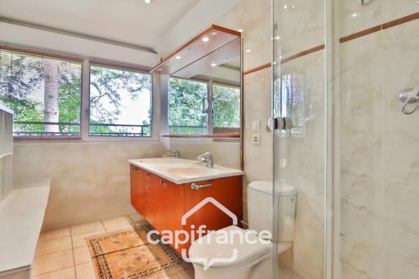 Maison à vendre 7 pièces GARCHES (92)