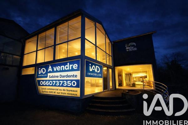 Murs commerciaux  à vendre 830 m² Dole