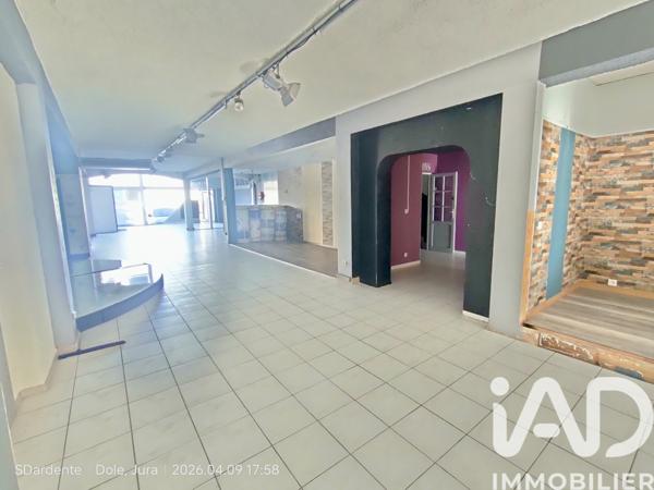 Murs commerciaux  à vendre 830 m² Dole