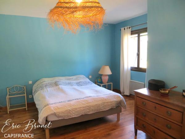 MIOS - Maison avec dépendance et piscine - au calme sur terrain de 1700 m²