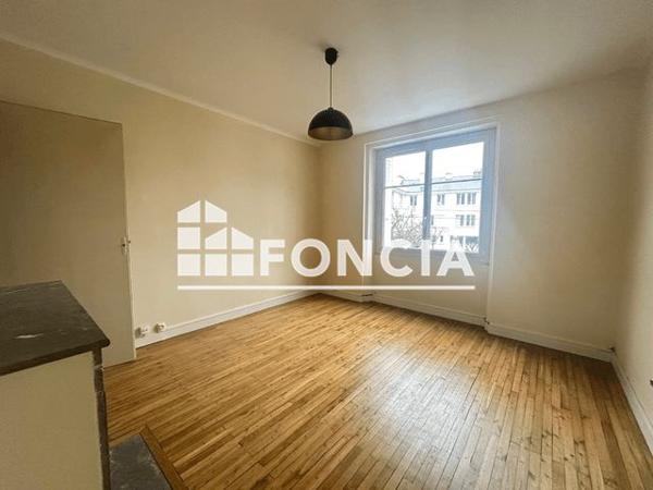 Location Appartement 2 pièces 57.67 m² - 7 RUE DES PERRIERES Nantes 44000