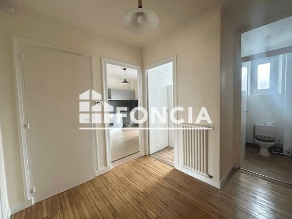 Location Appartement 2 pièces 57.67 m² - 7 RUE DES PERRIERES Nantes 44000