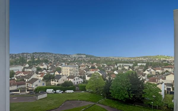 Appartement à vendre    3 pièces • 64,10 m2 Argenteuil