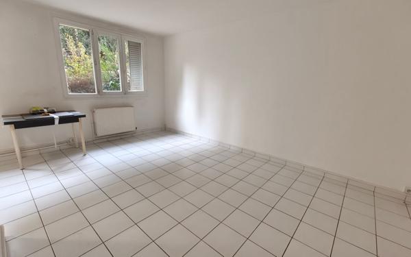 Appartement à louer    2 pièces • 37,77 m2 Grenoble