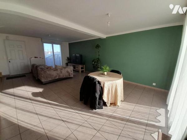 MESLAY-DU-MAINE / Maison 110m²