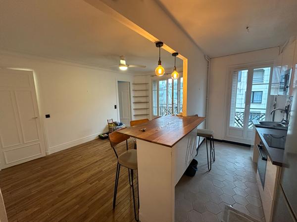 Appartement Paris 1 pièce(s) 30.92 m2