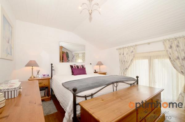 🌿 Un havre enchanteur à la campagne 🏡 avec grange attenante 🛖 et piscine 🏊 – Un trésor rare 💎, prêt à emménager ! 📦