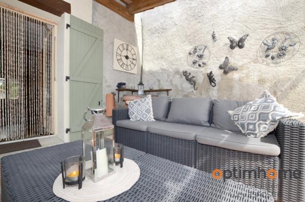 🌿 Un havre enchanteur à la campagne 🏡 avec grange attenante 🛖 et piscine 🏊 – Un trésor rare 💎, prêt à emménager ! 📦