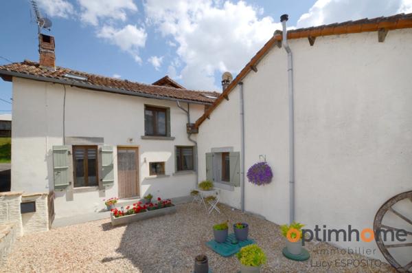 🌿 Un havre enchanteur à la campagne 🏡 avec grange attenante 🛖 et piscine 🏊 – Un trésor rare 💎, prêt à emménager ! 📦