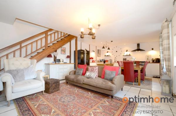 🌿 Un havre enchanteur à la campagne 🏡 avec grange attenante 🛖 et piscine 🏊 – Un trésor rare 💎, prêt à emménager ! 📦