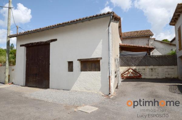 🌿 Un havre enchanteur à la campagne 🏡 avec grange attenante 🛖 et piscine 🏊 – Un trésor rare 💎, prêt à emménager ! 📦