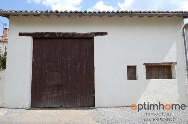 🌿 Un havre enchanteur à la campagne 🏡 avec grange attenante 🛖 et piscine 🏊 – Un trésor rare 💎, prêt à emménager ! 📦