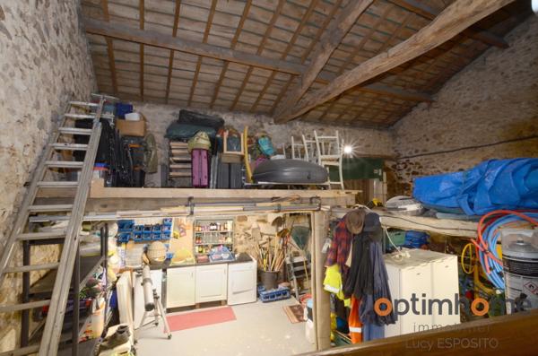 🌿 Un havre enchanteur à la campagne 🏡 avec grange attenante 🛖 et piscine 🏊 – Un trésor rare 💎, prêt à emménager ! 📦