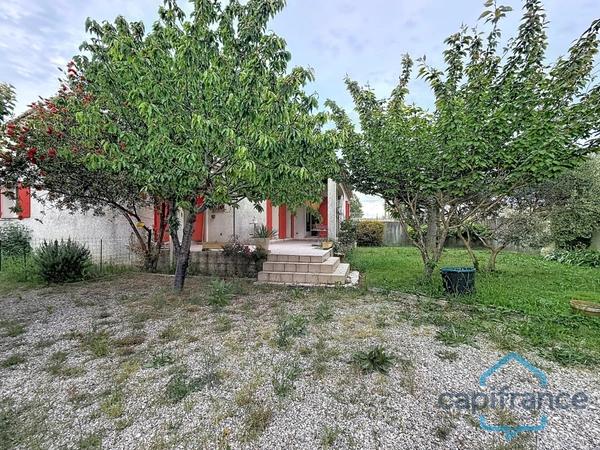 Maison à vendre 5 pièces LES ANGLES (30)