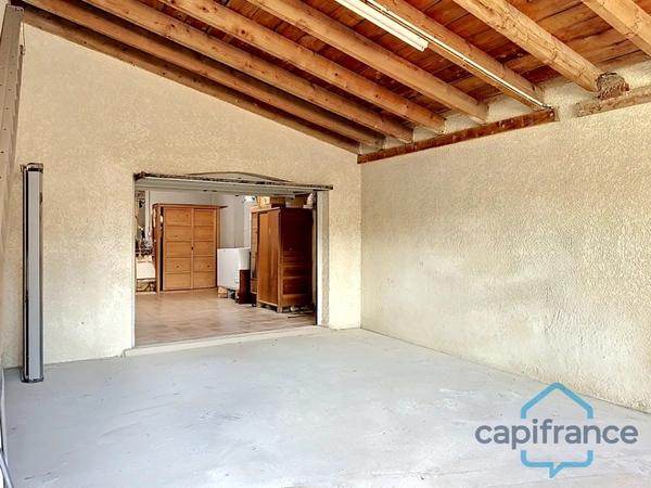 Maison à vendre 5 pièces LES ANGLES (30)